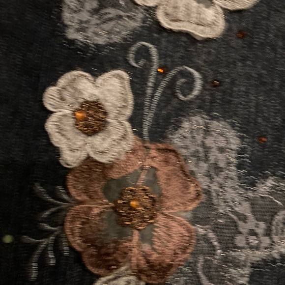 NWOT Junior Dark Blue Jeans w/Flowers & Sequins sz 9/10 by Pristine USA - Picture 5 of 11